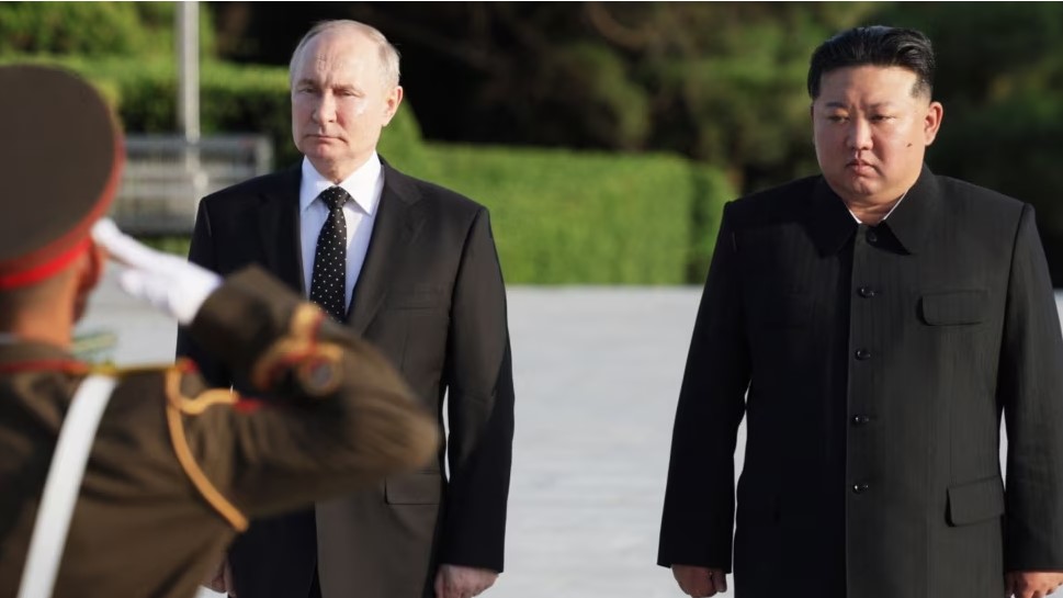 Kim Jong Un dhe Putin do të marrin pjesë në një paradë ushtarake në Kinë!