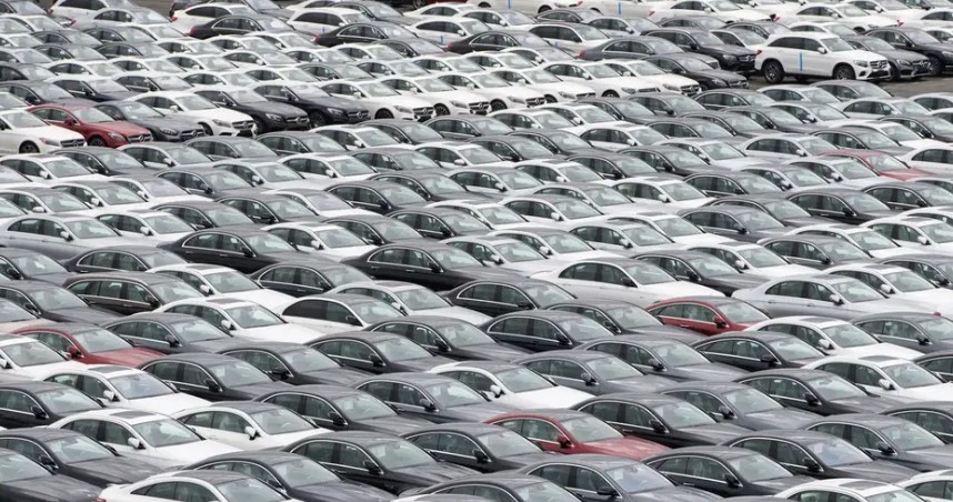 Industria automobilistike shkurton mbi 51 mijë vende pune në Gjermani! Shkak, rënia e eksporteve në Kinë dhe SHBA