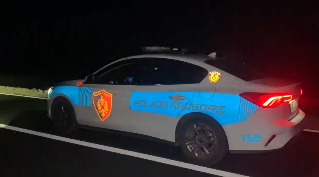 Mjeti del nga rruga, plagosen dy persona! Ja si është gjendja e tyre