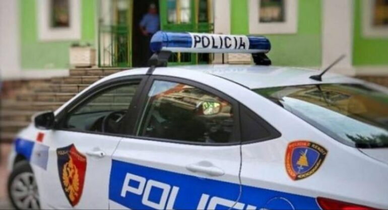 Vjehrri dhe dy djemtë ‘bëjnë për spital’ dhëndrin! Arrestohen nga policia