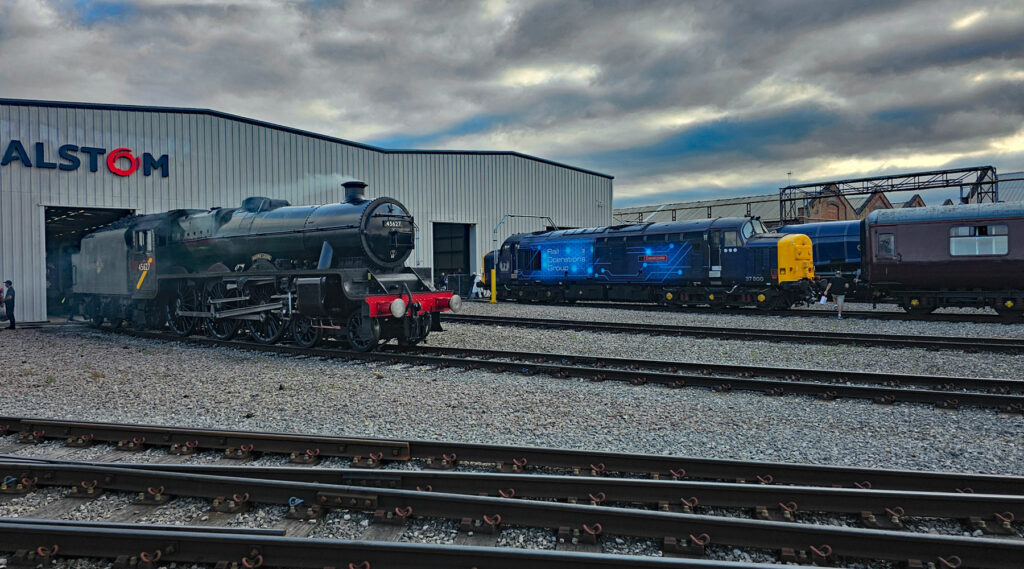 Angli, hapet ekspozita më e madhe në botë për trenat