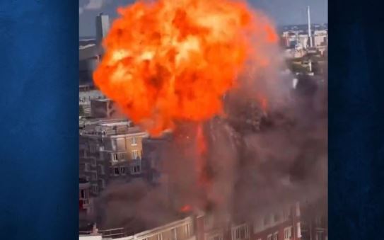 Flakët dalin jashtë kontrollit, shpallet gjendja e jashtëzakonshme në Francë