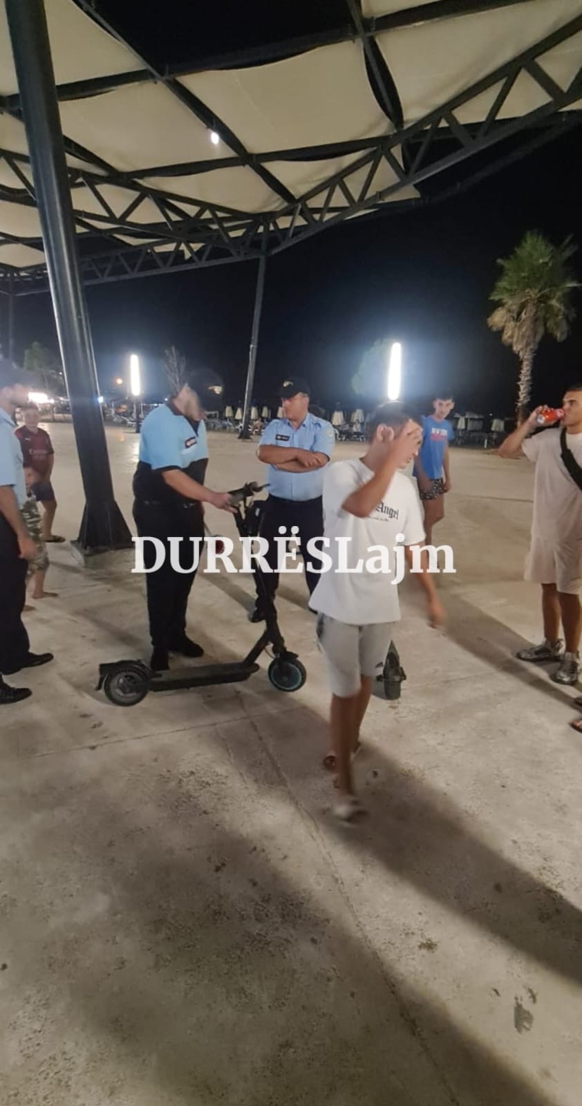 Vijon ndëshkimi me masa administrative për përdoruesit e monopatinave në shëtitoret e Durrësit