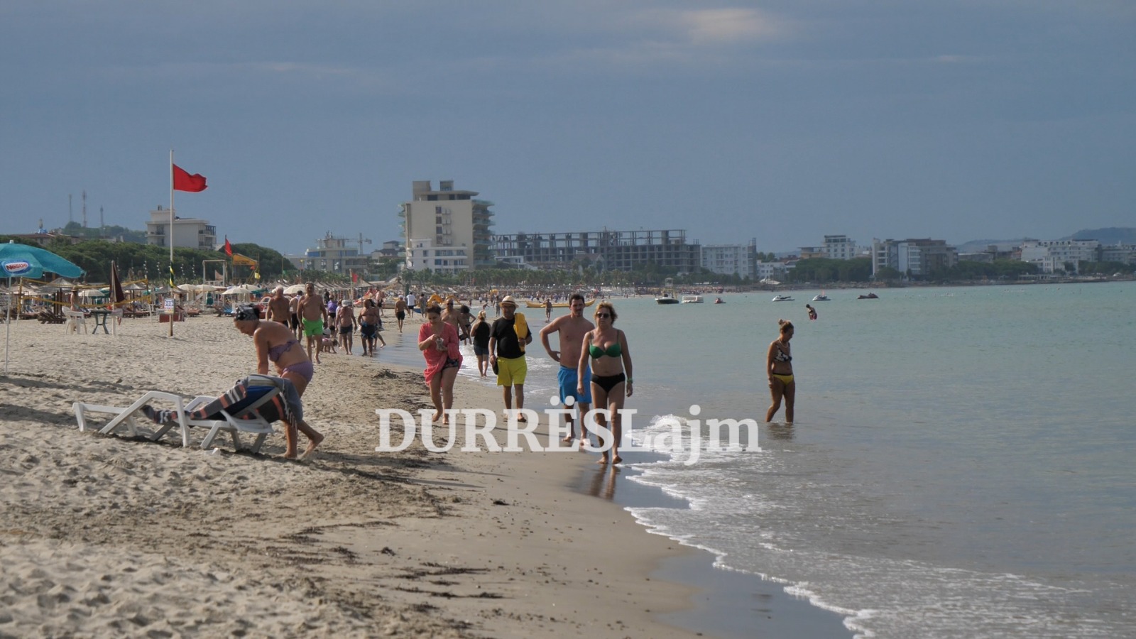 Durrësi me turistë deri në tetor. Pranvera e vitit të ardhshëm pritet të nisë me flukse turistike nga ky vend (VIDEO)