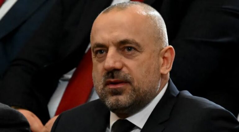 REL: Dy vjet pa aktakuzë për Banjskën në Serbi, Radoiçiç me adresë në Beograd