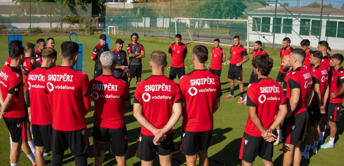 Dhimbje koke për Silvinjon/ Tjetër dëmtim në radhët e Kombëtares, futbollisti largohet nga grumbullimi 