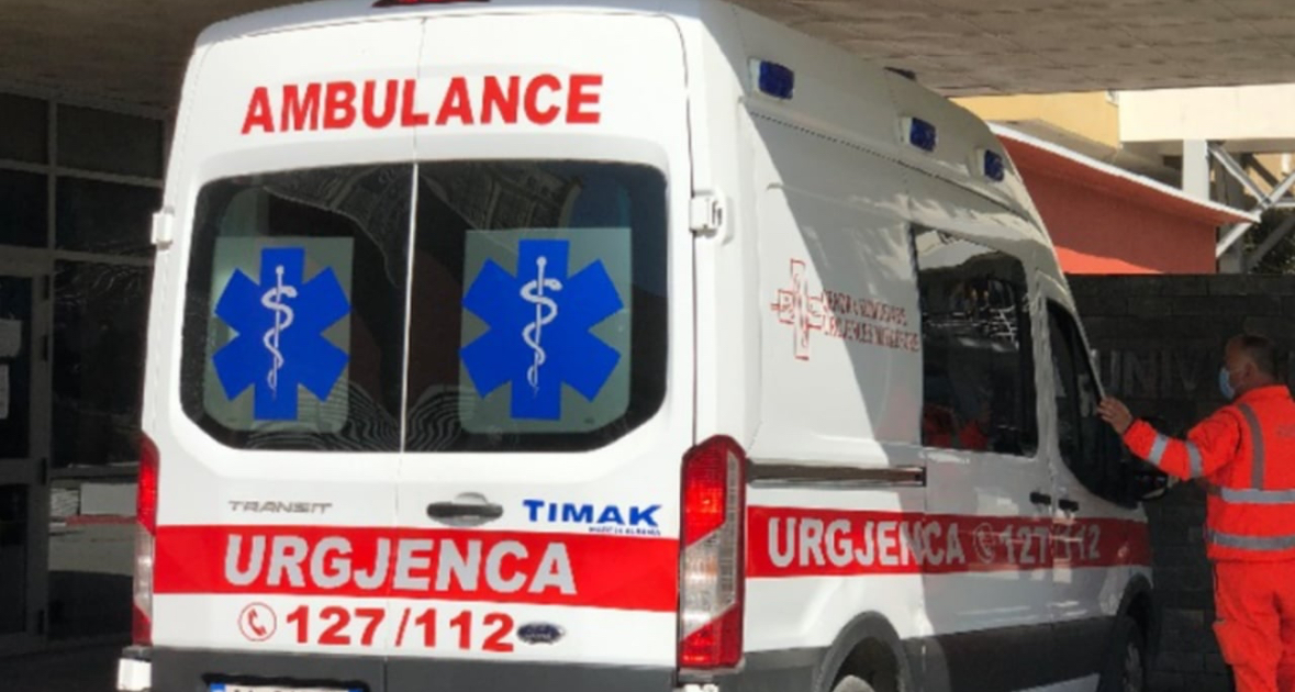 Aksident i rëndë në Marinëz të Fierit, makina përplas fëmijën 4 vjeç