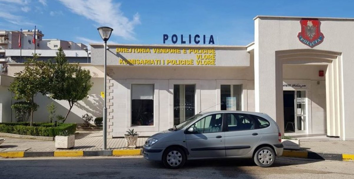 Inspektori i Policisë Kufitare në Vlorë kapet duke favorizuar trafikantët e drogës 
