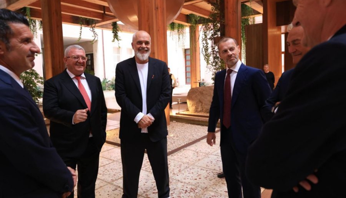 Edi Rama dhe Armand Duka kërkesë Aleksander Ceferin, kryeministri dhe kreu i FSHF-së njëzëri: Na e jepni ne finalen e Superkupës së UEFA-s!