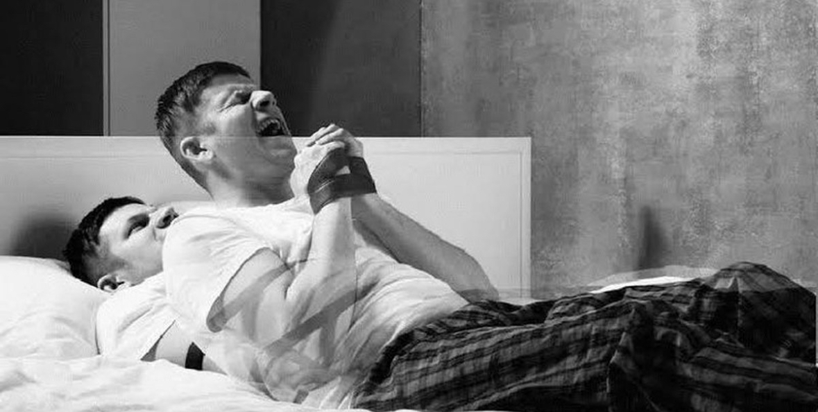 Çfarë është paraliza e gjumit? Fakte rreth këtij fenomeni të çuditshëm 