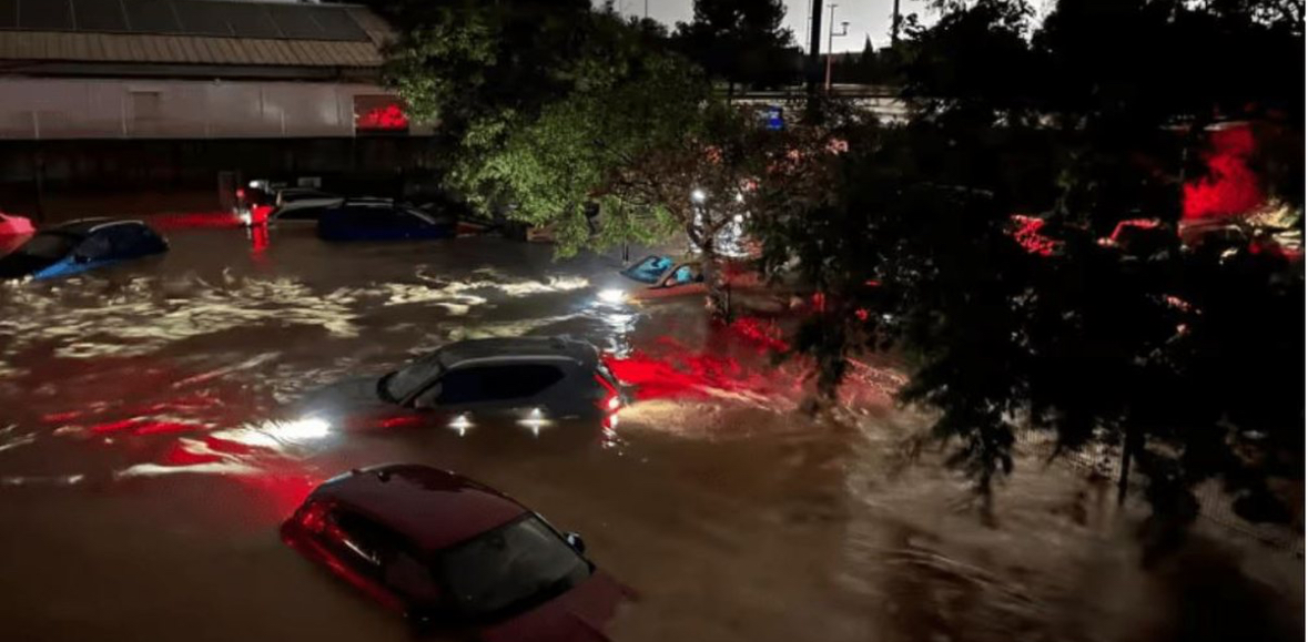 Spanja përfshihet nga moti i keq, një viktimë dhe një i zhdukur 