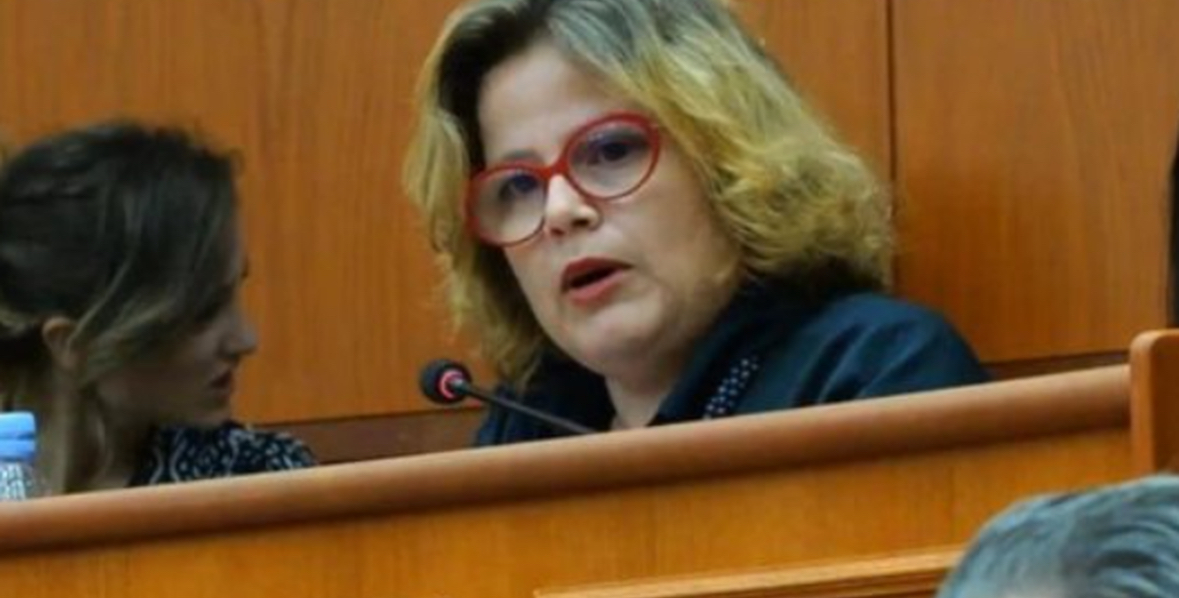 &#8220;Veliajn duhej ta dëgjonim, pse keni frikë?&#8221;/ Papa: Sekretari i Këshillit të mos flasë në emrin tonë