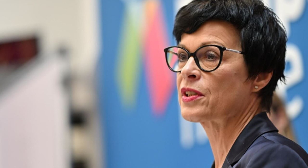 Dialogu Kosovë-Serbi, politika “i prish punë” Marta Kos: Po presim formimin e qeverisë së re që të angazhohemi më shumë