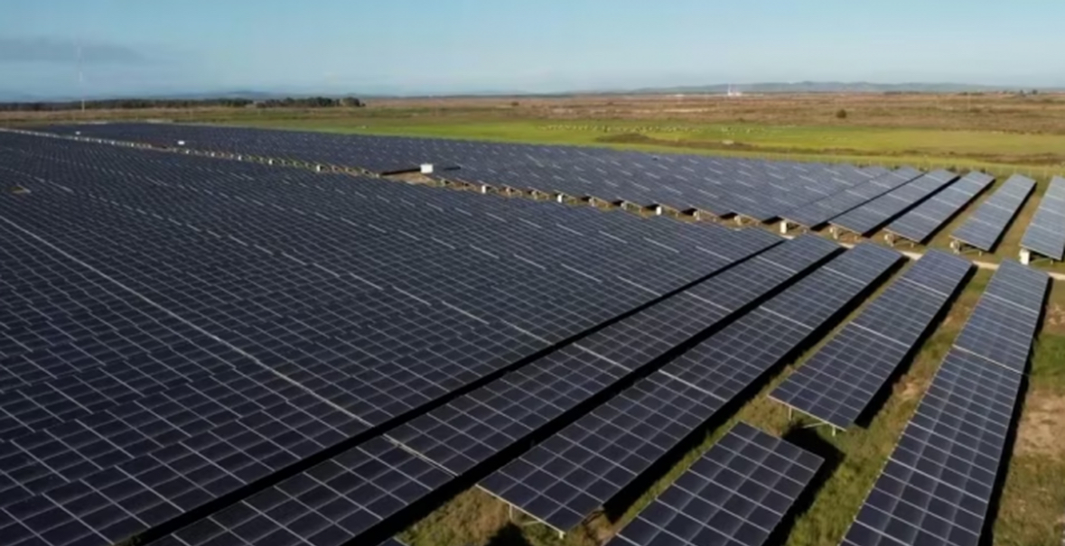 Miratohet ndërtimi i dy centraleve fotovoltaike në Ersekë dhe Fier 