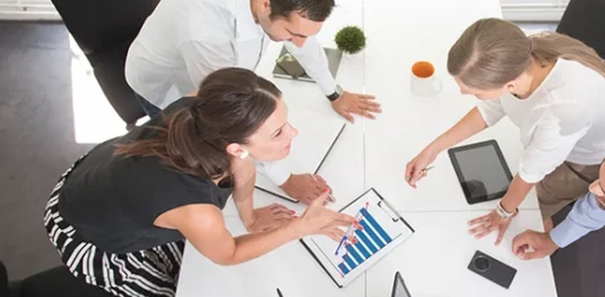 Mbi 10 mijë gra dhe vajza të punësuara nga zyrat e punës 