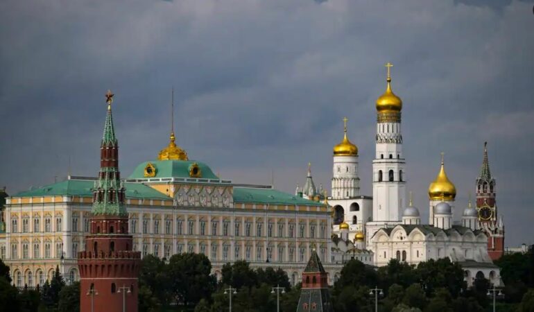 Kremlini: Ukraina gabon nëse mendon se do të rifitojë territoret e humbura