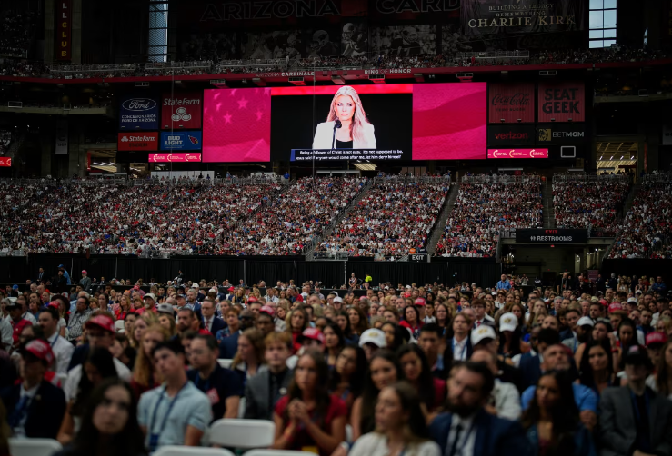 Gruaja e Charlie Kirk ngre në këmbë stadiumin në Arizona: E fal autorin që qëlloi mbi bashkëshortin tim