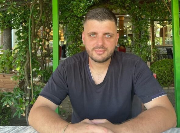 Atentati me dy viktima dhe dy të plagosur në Shkodër! Del foto, ky është 31-vjeçari që u qëllua me armë zjarri jashtë lokalit, dinamika e krimit