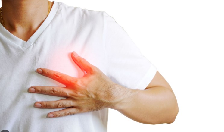 Dhimbjet e muskujve të kraharorit! Çfarë i shkakton dhe si trajtohen