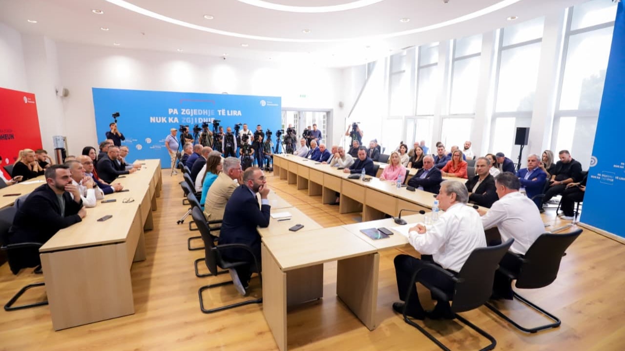 PD zgjedh drejtuesit e Grupit Parlamentar