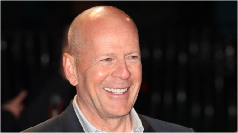 Bashkëshortja e Bruce Willis reagon ndaj kritikave pas vendimit të vështirë që mori për të