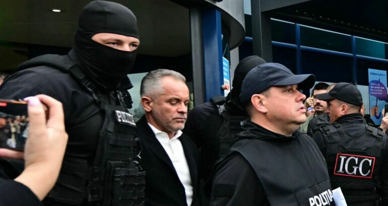 Disa ditë para zgjedhjeve vendimtare, ekstradohet oligarku moldavian Vladimir Plahotniuc