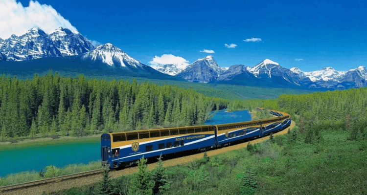 Dy shekuj në shina/ Nëntë nga udhëtimet më të paharrueshme me tren nëpër botë