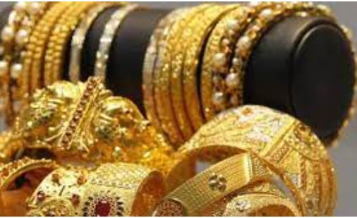 Hajdutët i bastisin shtëpinë, 50-vjeçari denoncon se i morën sasi të madhe floriri dhe parash