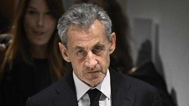 Gafa e Sarkozy, ngatërron një gazetare me nënën e Dembele