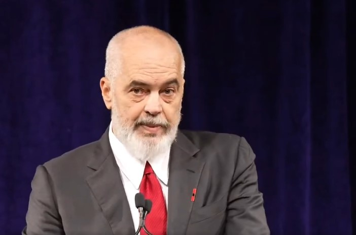 Rama “denoncon” një tjetër gjykatës