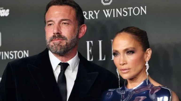 Pas ndarjes, Lopez dhe Affleck e rikthejnë në shitje vilën në Beverly Hills për 52 mln USD