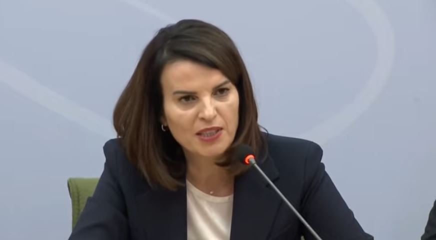 Albana Koçiu merr drejtimin e Ministrisë së Brendshme: Europa nuk është iluzion!