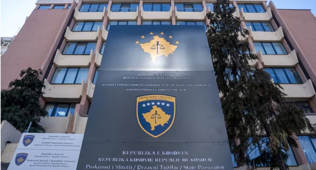 Kosova ngre aktakuza për krime lufte ndaj dy serbëve të dyshuar