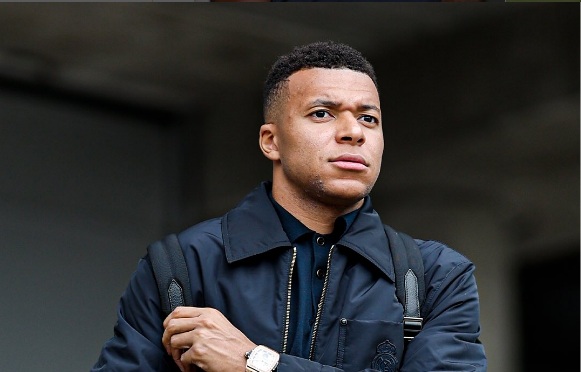 Real Madrid mbërrin në Almati pas udhëtimit 7.000 km