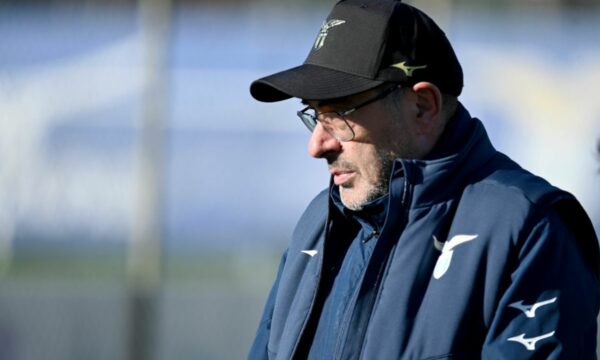 Sarri kërkon ndryshim të orarit: Lojtarët ‘paguhen për të bërë diçka tjetër për 6 muaj’