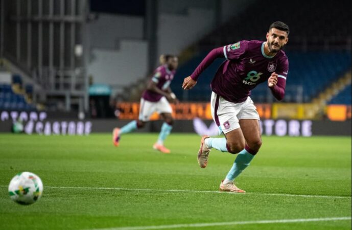 Trajneri i Burnley: Të bëjmë durim për Brojën, nuk ka luajtur rregullisht, i duhet ende punë