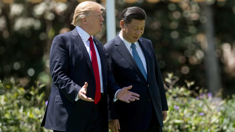 Trump dhe Xi Jinping zhvillojnë një bisedë telefonike