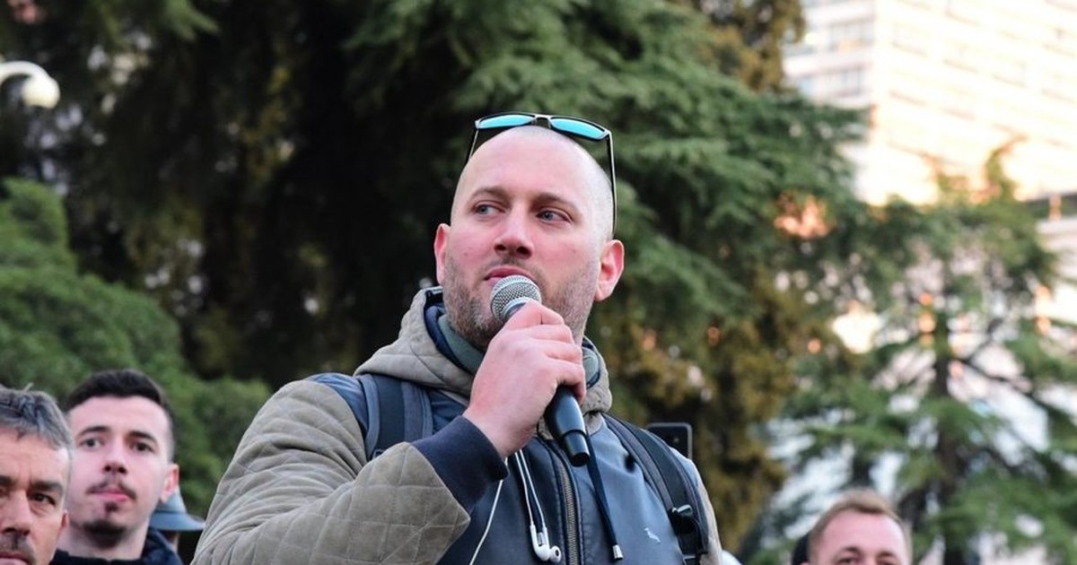 Rama e quajti aktor që të bën për të qeshur, Binaj: Aktori më i madh është Edi Rama, u merr 140 milionë euro qytetarëve duke &#8220;i bindur&#8221; se po bën incinerator