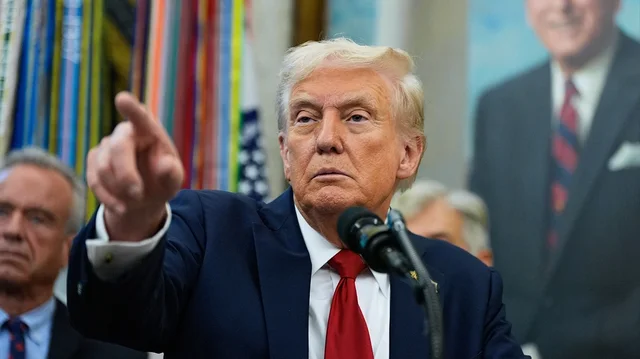 Ndërprerja e përkohshme të bombardimeve izraelite, Trump &#8216;humb durimin&#8217;: Nuk toleroj vonesa