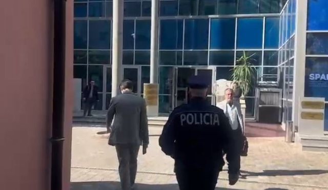 Në gjyq për dosjen Veliaj, biznesmeni Elman Abdule paraqitet në GJKKO