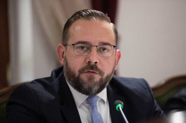 Ish deputeti i PS, Etjen Xhafaj emërohet drejtor i Postës Shqiptare