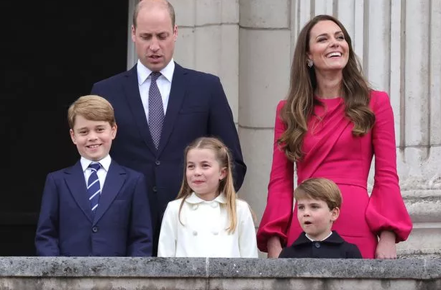 Një fillim i ri duket se po nis për Princin William, Kate Middleton dhe fëmijët