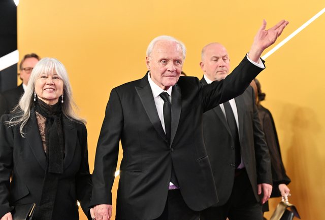 Anthony Hopkins tregon çastin kur vendosi të linte alkoolin