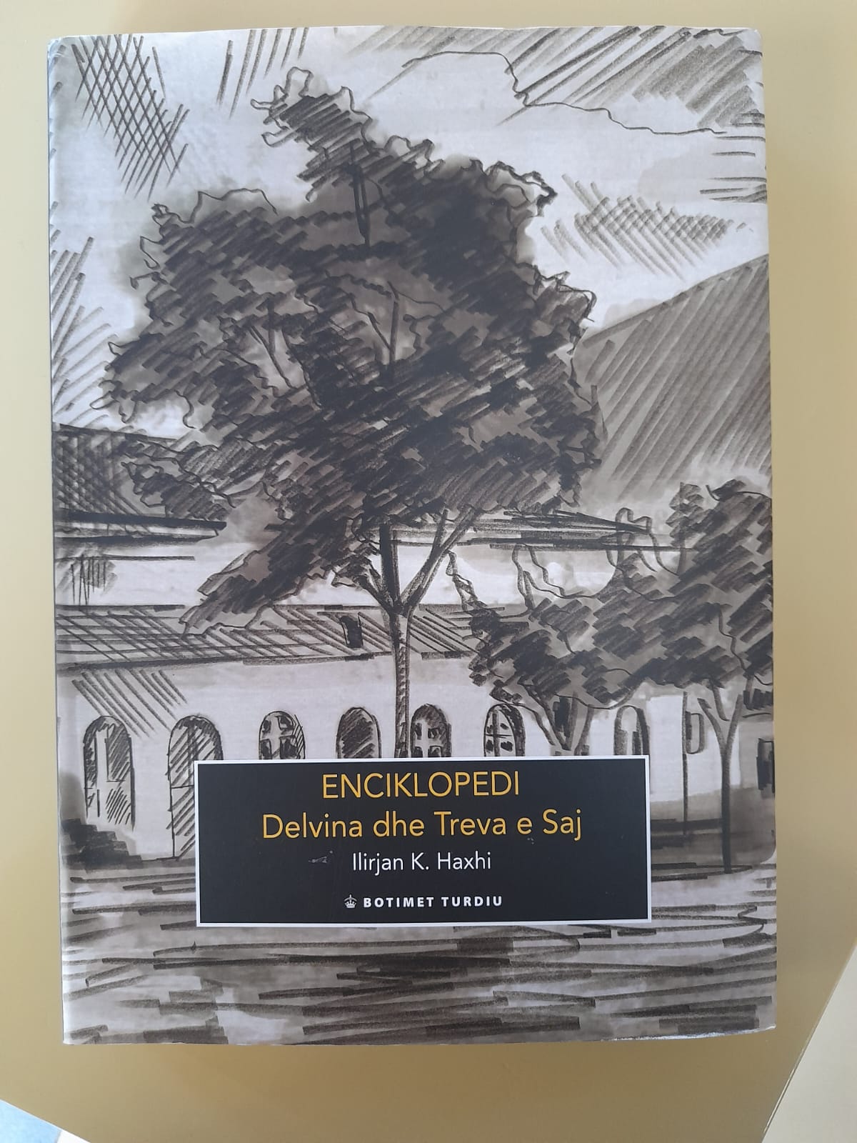 Enciklopedia “Delvina dhe treva e saj” një memorie historike dhe kolorit vlerash