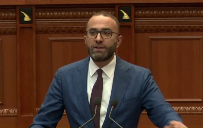 Bardhi përjashtohet me 15 ditë nga punimet e Kuvendit