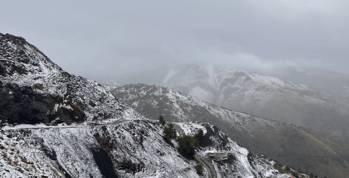 Moti i keq në Bulqizë, trashësia e dëborës arrin në 10 cm 