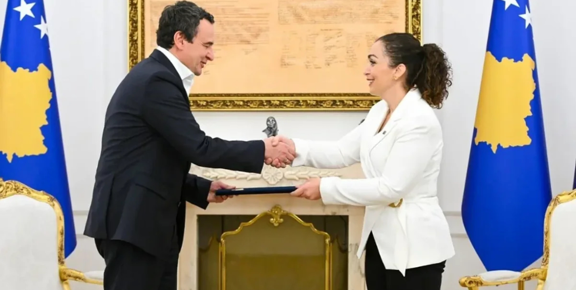 Presidentja Osmani mandaton Albin Kurtin për të formuar qeverinë e Kosovës 