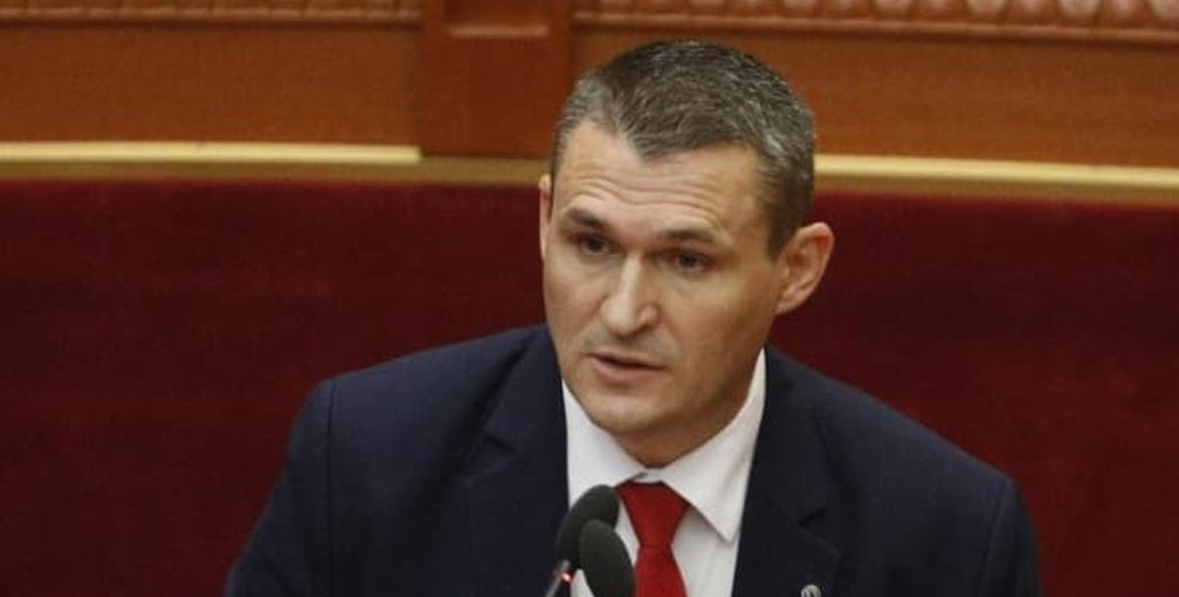 Dumani: Nuk kemi evidentuar asnjë politikan si pjesëtar të bandave kriminale