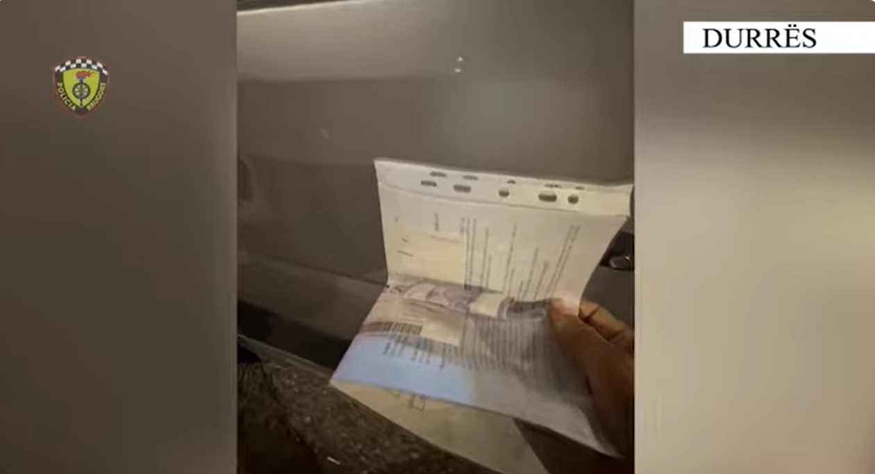 Si e &#8220;mori në qafë&#8221; 20 mijë lekëshi 40-vjeçarin në Durrës (VIDEO)