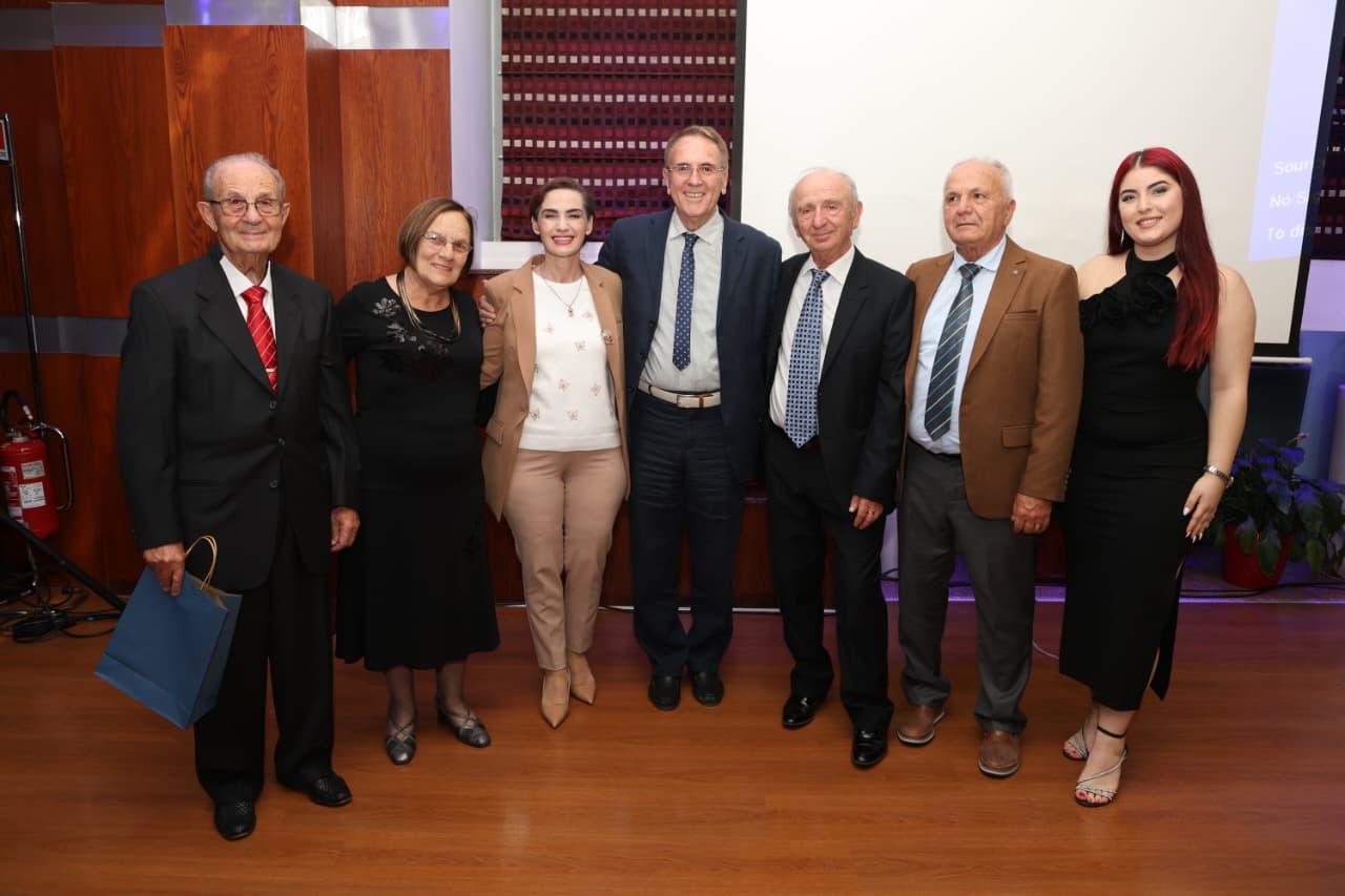 “Festa e Ullirit 2025″/ Nderohen me tituj nderi tre inxhinierë të Durrësit (VIDEO)